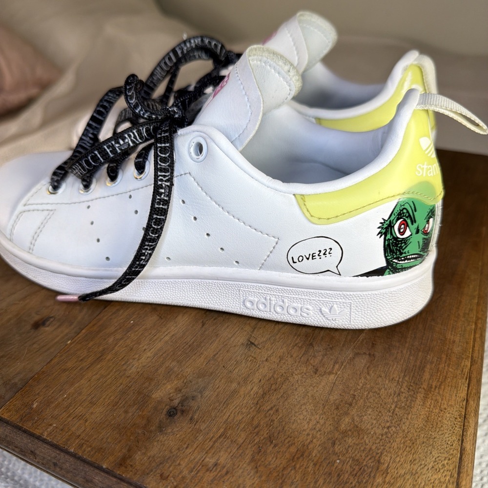 adidas Stan Smith x Fiorucci What Is Love White Leather Sneakers 5.5US/4UK